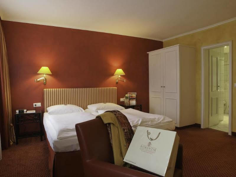 Dormero Hotel Кобург Экстерьер фото